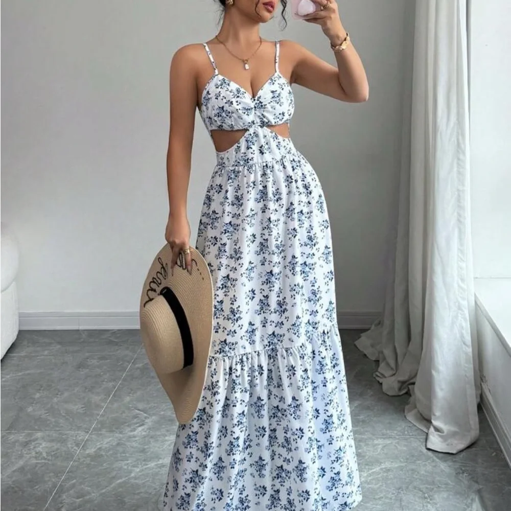 SHEIN Blue Floral Maxi Dress Large - Picture 3 of 9